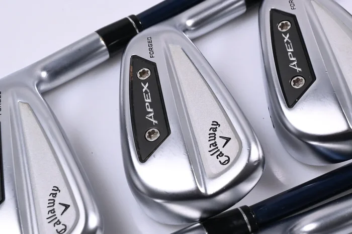 Callaway Apex Ai300 Irons / 6-PW+GW / Senior Flex Ventus Blue 5 Shafts