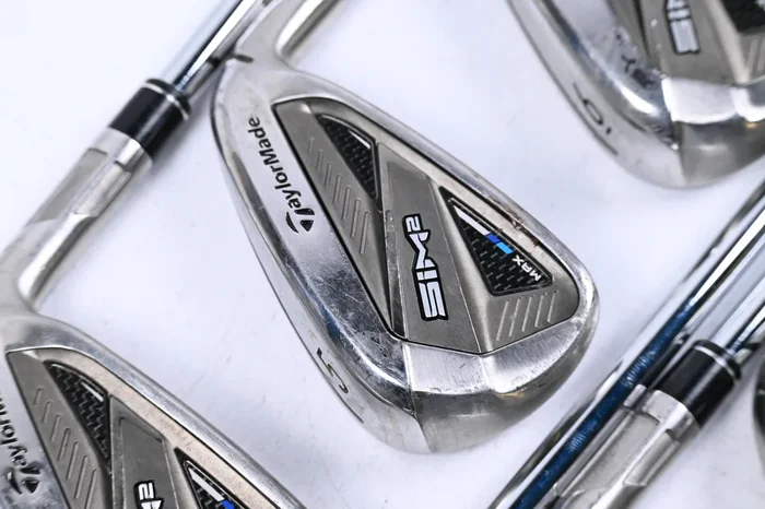 Taylormade SIM2 Max Irons / 4-PW / Regular Flex KBS MAX MT 85 Shafts