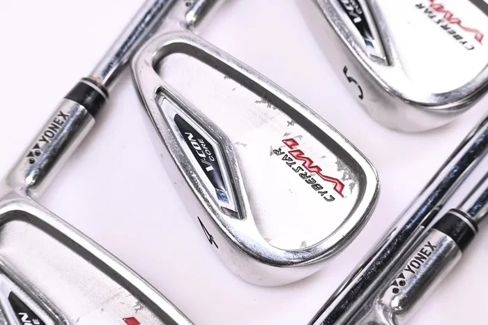 Yonex Cyberstar C280 Irons / 3-PW+SW / UniFlex Yonex Shafts